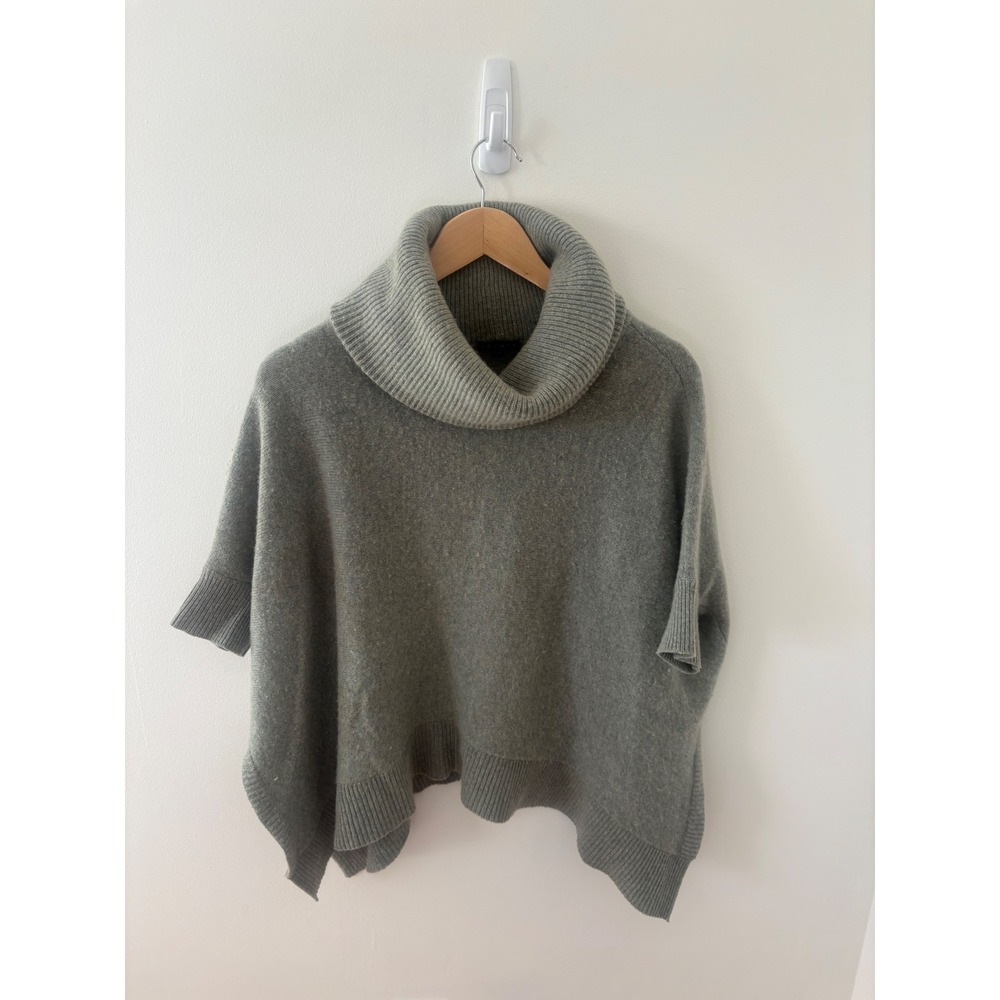 Theory Cashmere Cowl Neck Poncho Sweater Sage Green Grey P/TP Short Sleeve Cape